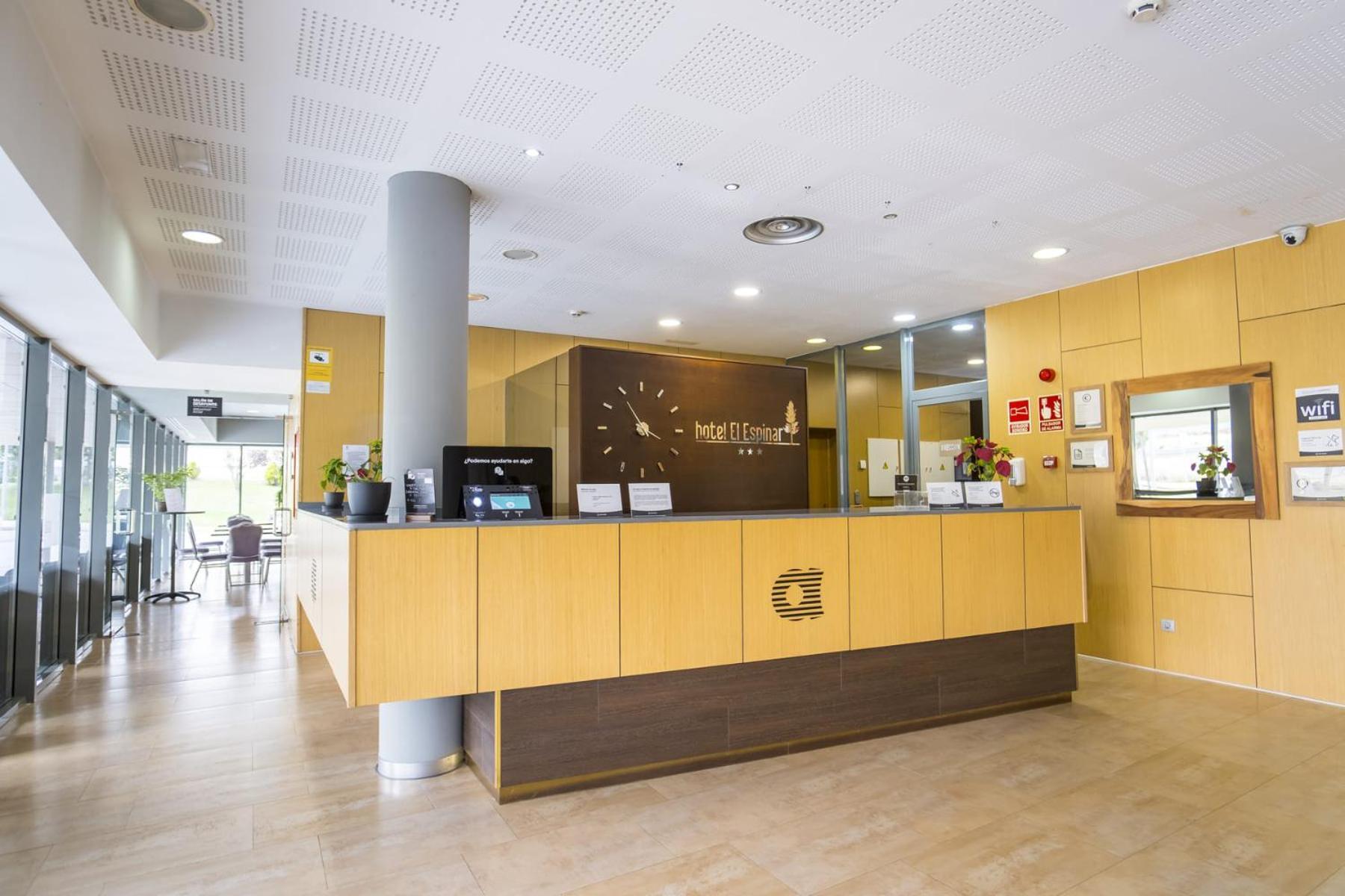Alda El Espinar Hotel Ngoại thất bức ảnh