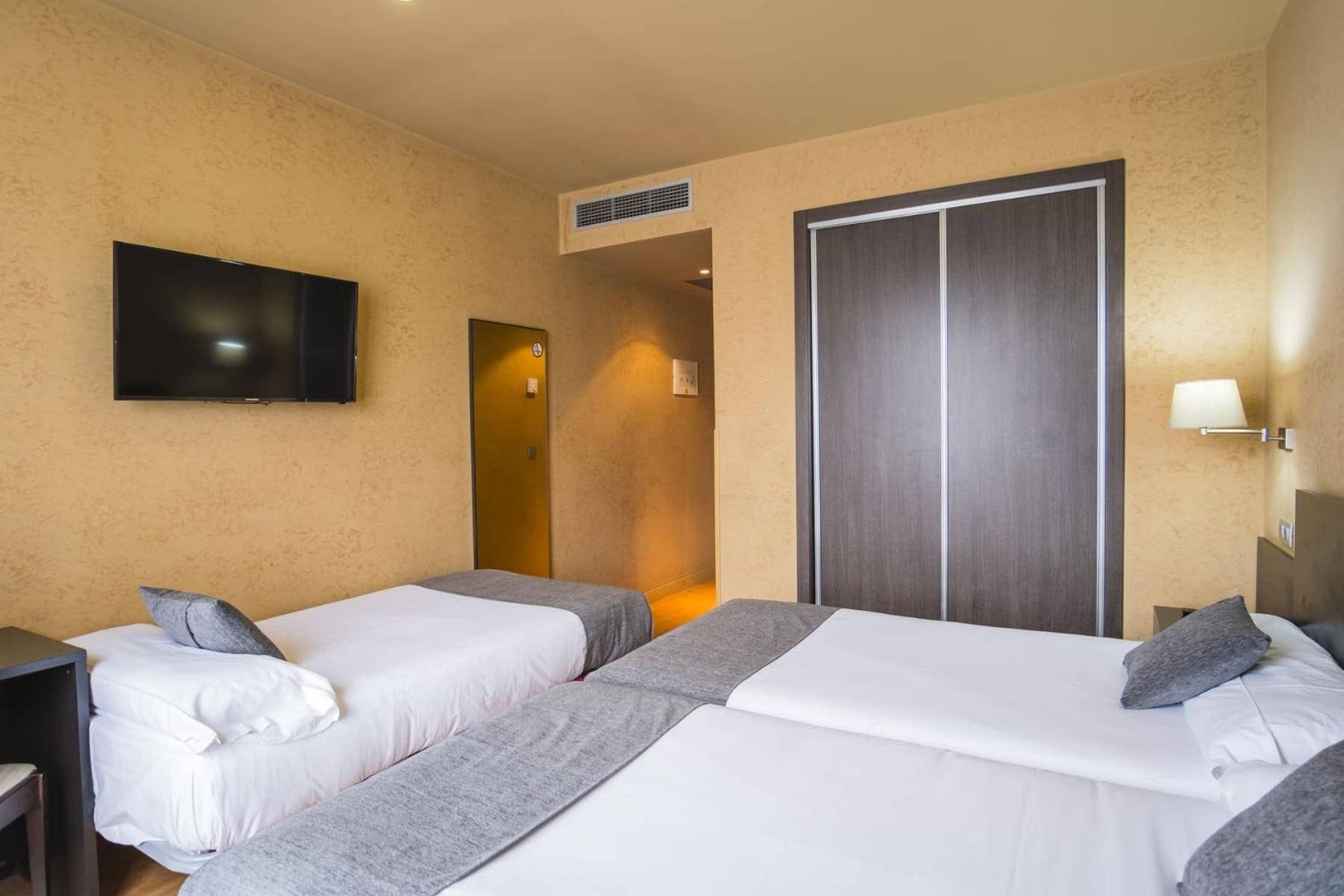 Alda El Espinar Hotel Ngoại thất bức ảnh