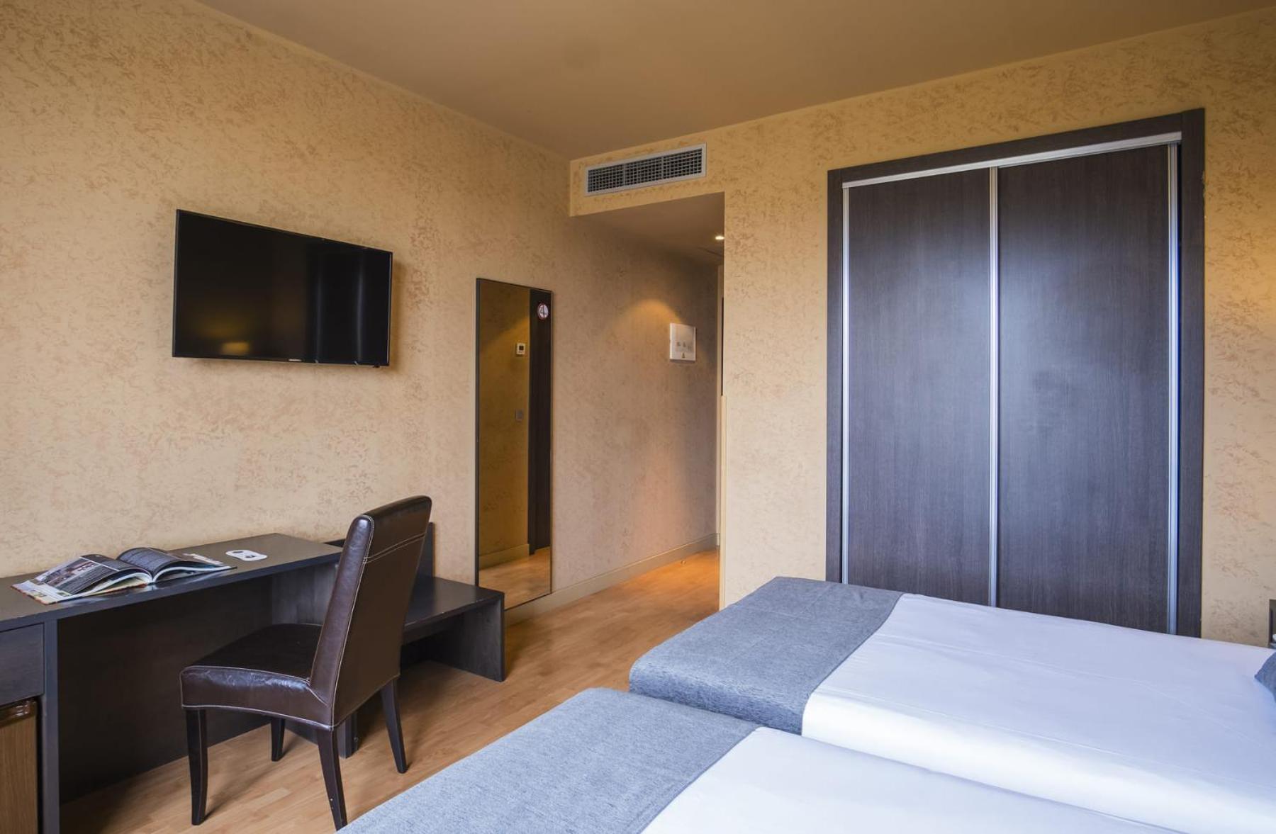 Alda El Espinar Hotel Ngoại thất bức ảnh